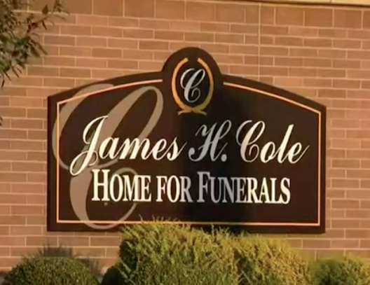 Deadline Detroit Video Metro Detroiter Found Breathing At Funeral Home After Shes Declared Dead 