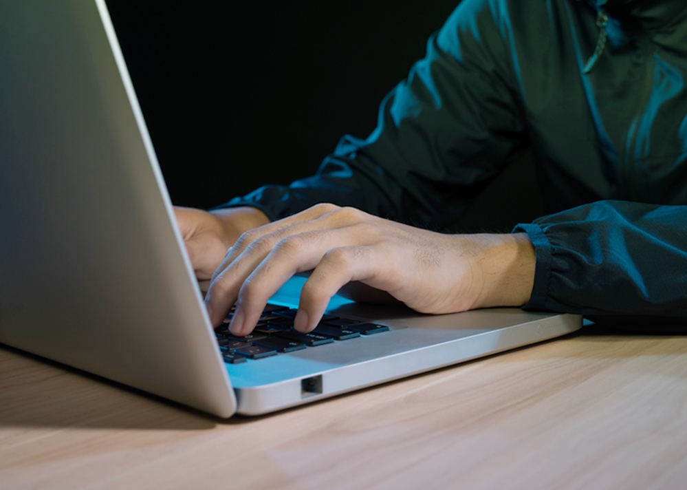 Featured_computer_crime_hacking_porn_depositphotos_51260
