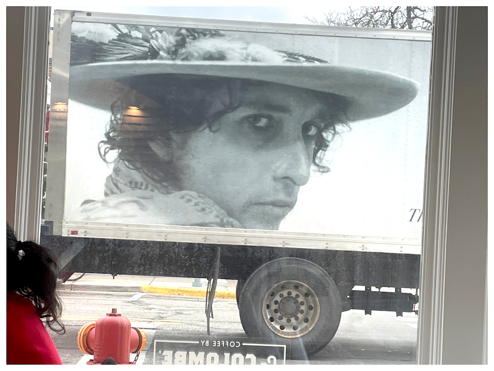 Featured_dylan_56017