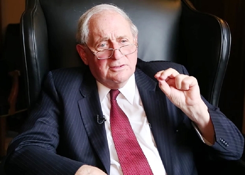 Deadline Detroit ‘Acceptance’ Carl Levin is in third year as a lung