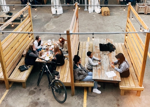 Featured_dsc_winter_chalet_46076