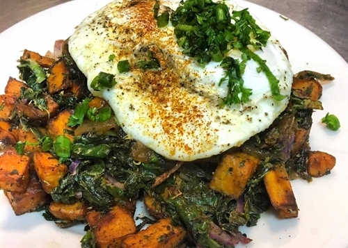 Featured_kelly_s_bar__boboville_brunch_24346