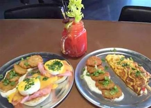 Featured_metro_pub_brunch__aa_11am-4pm_24350