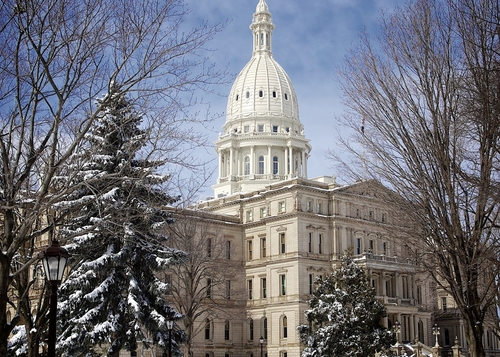 Deadline Detroit | Michigan Capitol open-carry gun ban push resumes Monday with added urgency - Vimarsana News
