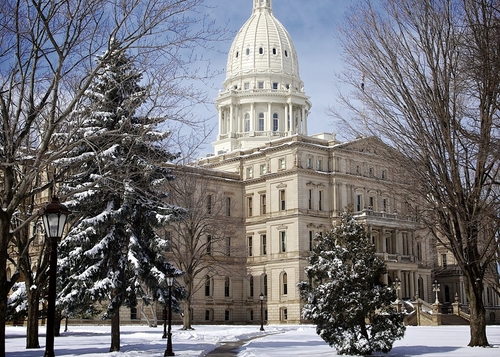 Deadline Detroit | 6-0 vote bars any more armed protests inside Michigan Capitol - Vimarsana News
