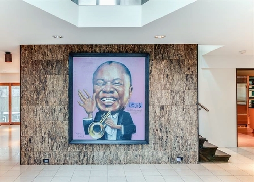 Deadline Detroit | Gallery: See $1-million Palmer Woods home for sale by NFL vet Ron Bartell, a Detroit entrepreneur - Vimarsana News