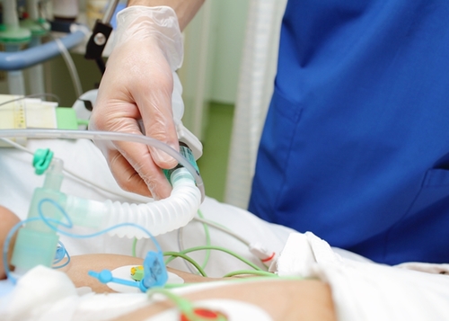 Featured_covid_hospital_icu__depositphotos_51662