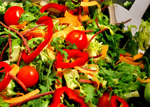 Featured_seasonal_fruit_and_vegetables_are_at_the_centre_of_acciaroli_s_elders_diet._pierina_mariani_flickr_49790