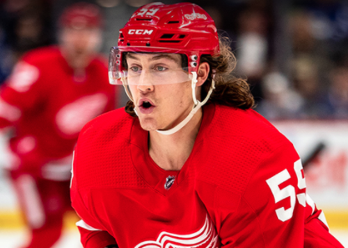 Red Wings' Tyler Bertuzzi still won't get COVID-19 vaccine