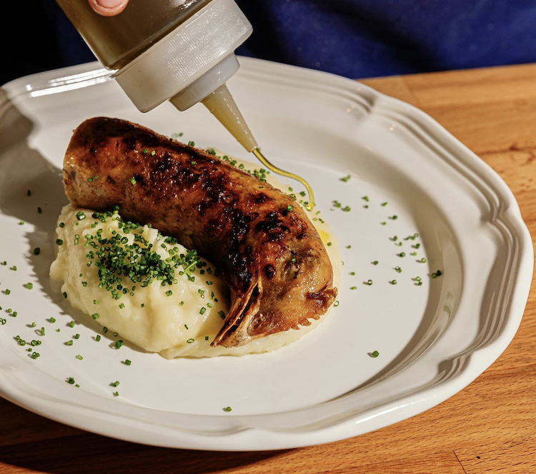 Deadline Detroit Detroit's Ladder 4 Wine Bar Makes New York Times Top