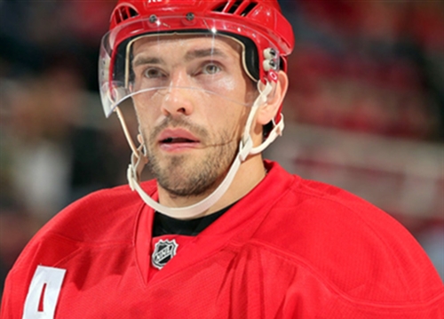 Featured_pavel-datsyuk-hockey-headshot-photo_21265